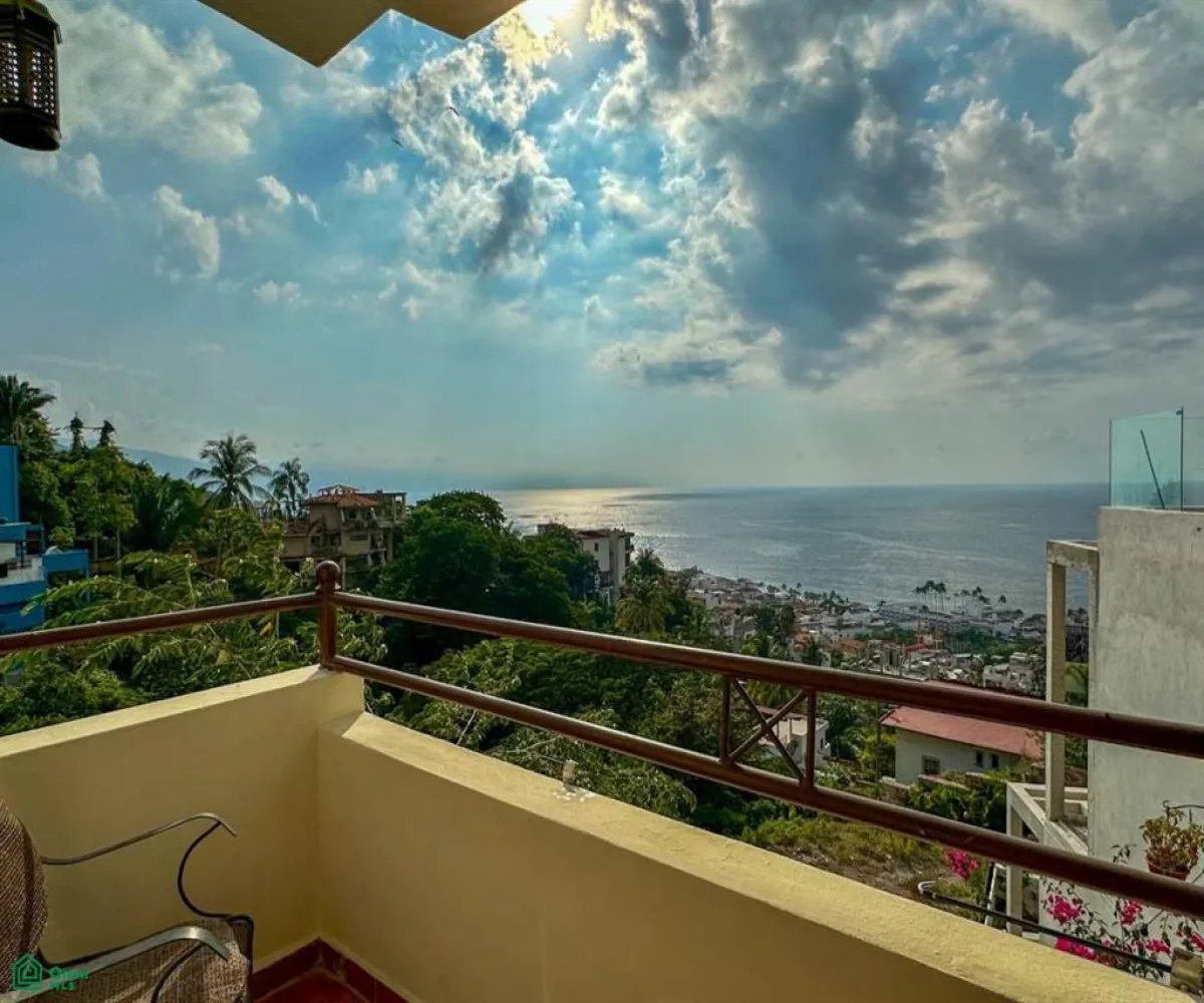 Departamento En Venta,5 de Diciembre,Andador Jamaica 1075, Puerto Vallarta, Jalisco 48350, 2 Habitaciones,2 Baños,Andador Jamaica,MX251073758