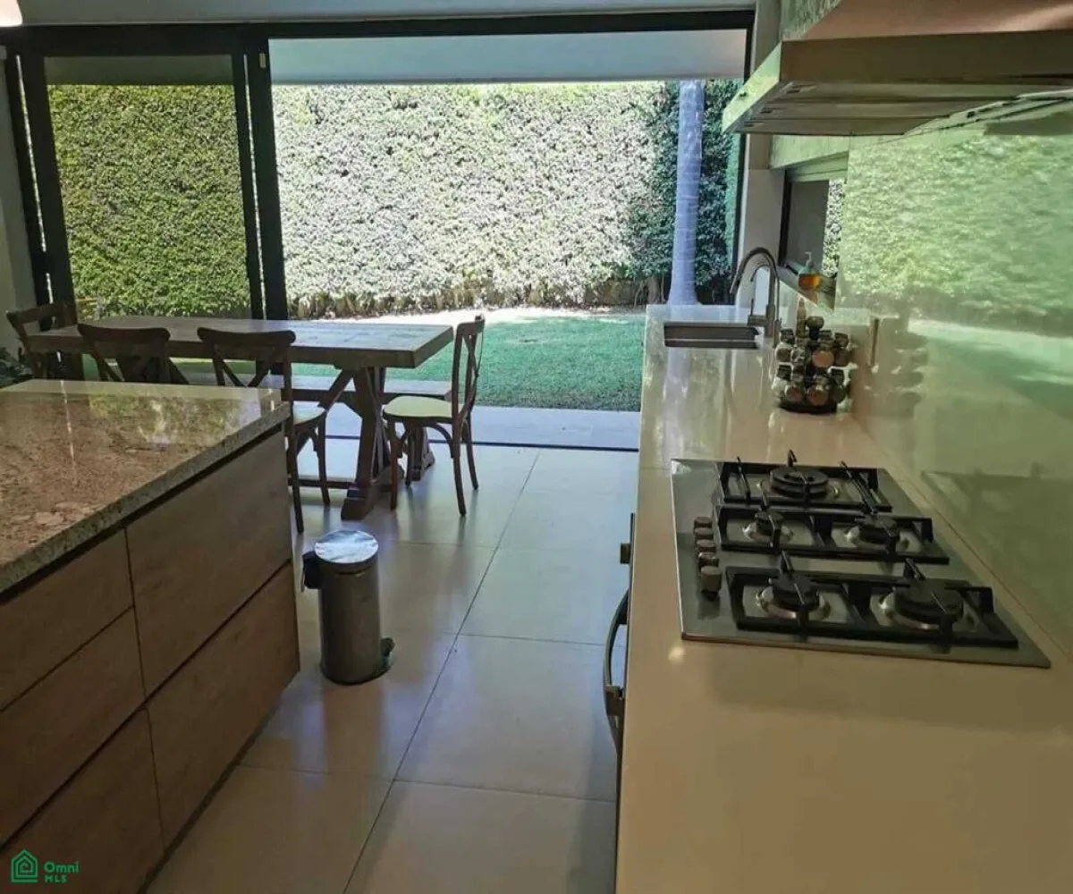 Casa En Venta,Bosques de San Isidro (Las Cañadas),retorno de los tules 10, Zapopan, Jalisco 45133, 3 Habitaciones,3 Baños,retorno de los tules,2,MX251098139