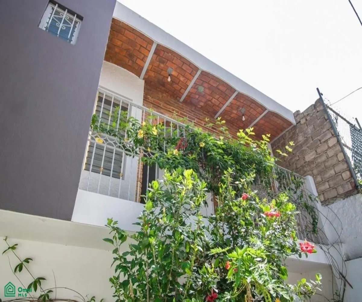 Casa En Venta,Arroyo Hondo,GOMEZ FARIAS 4860, Zapopan, Jalisco 45186, 4 Habitaciones,2 Baños,GOMEZ FARIAS,MX25979584