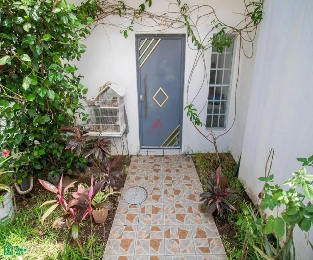 Casa En Venta,Arroyo Hondo,GOMEZ FARIAS 4860, Zapopan, Jalisco 45186, 4 Habitaciones,2 Baños,GOMEZ FARIAS,MX25979584