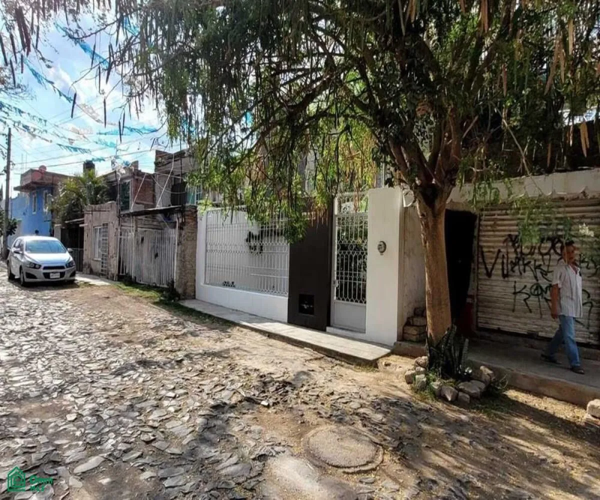 Casa En Venta,Arroyo Hondo,GOMEZ FARIAS 4860, Zapopan, Jalisco 45186, 4 Habitaciones,2 Baños,GOMEZ FARIAS,MX25979584