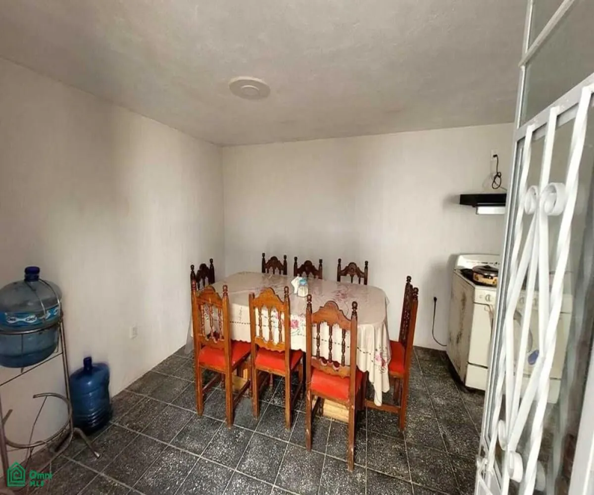 Casa En Venta,Arroyo Hondo,GOMEZ FARIAS 4860, Zapopan, Jalisco 45186, 4 Habitaciones,2 Baños,GOMEZ FARIAS,MX25979584
