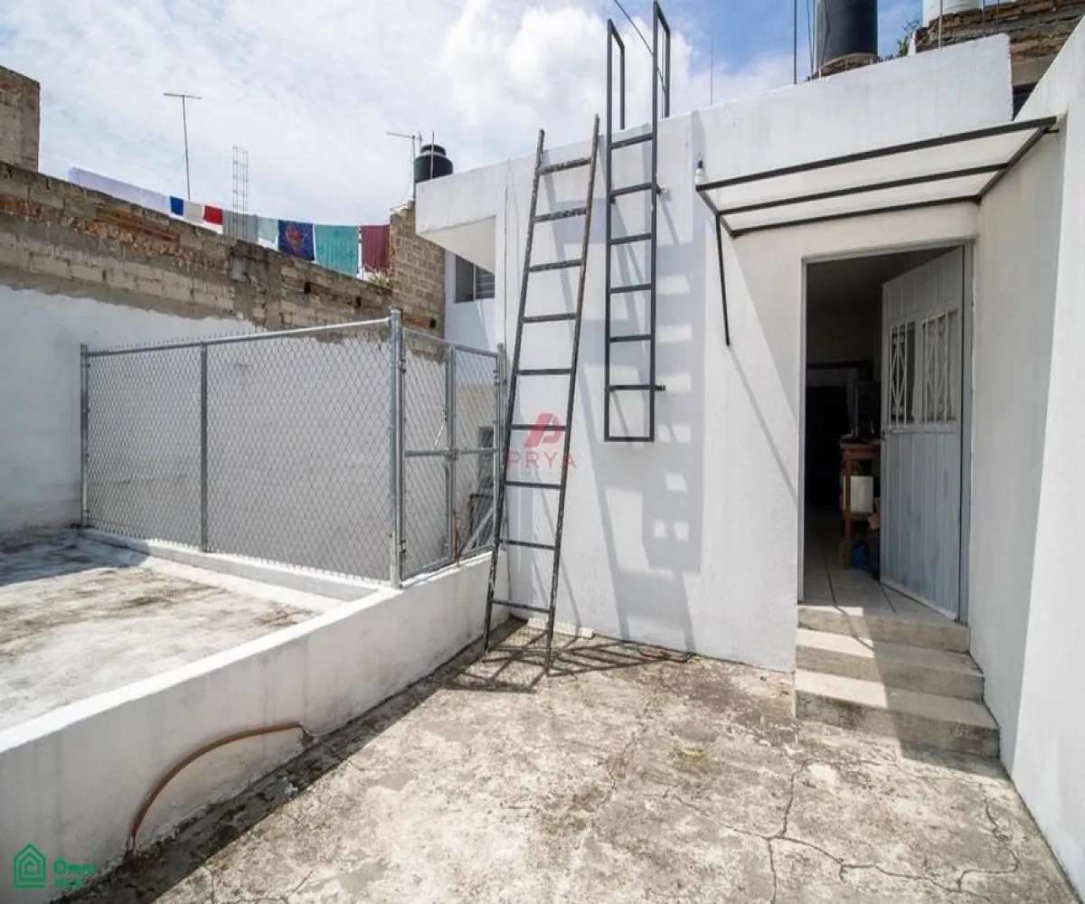 Casa En Venta,Arroyo Hondo,GOMEZ FARIAS 4860, Zapopan, Jalisco 45186, 4 Habitaciones,2 Baños,GOMEZ FARIAS,MX25979584