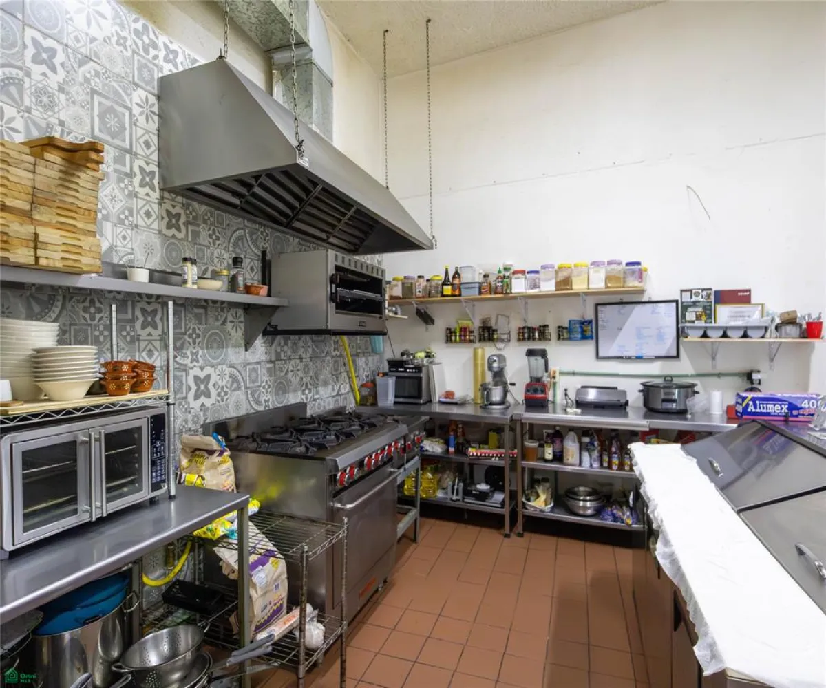 Local En Venta,Viena 200, Puerto Vallarta, Jalisco 48310,Viena,MX26004328M