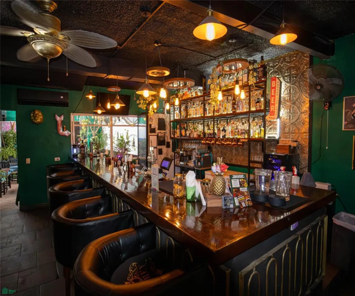 Local En Venta,Viena 200, Puerto Vallarta, Jalisco 48310,Viena,MX26004328M