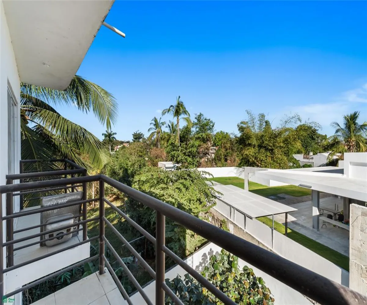 Departamento En Venta,Las Aralias,Agua Clara 136, Puerto Vallarta, Jalisco 48344, 2 Habitaciones,1 Baño,Agua Clara,3,MX26004352M