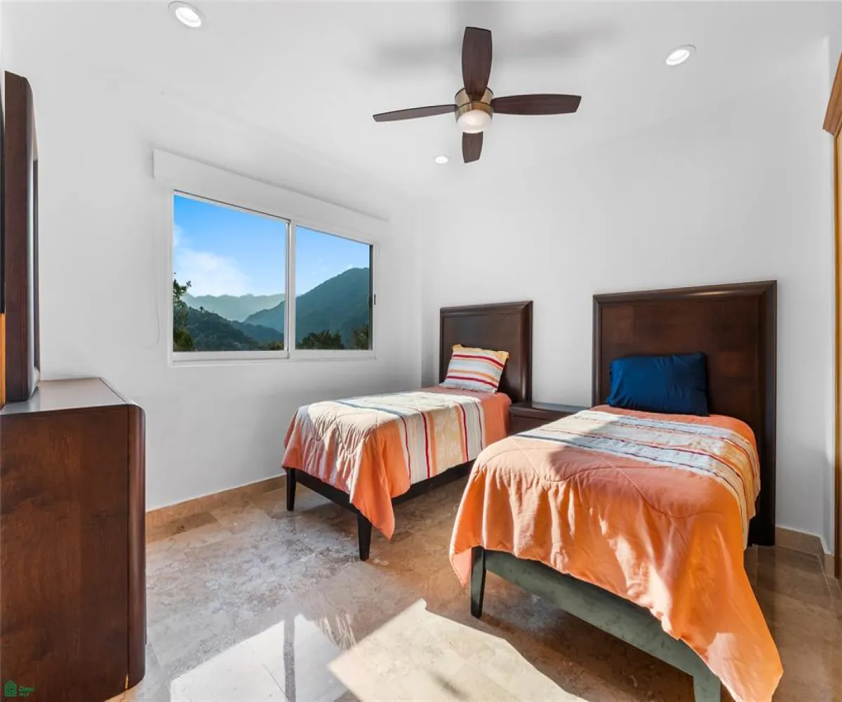 Departamento En Venta,El Cerro,Privada Allende 584, Puerto Vallarta, Jalisco 48304, 2 Habitaciones,2 Baños,Privada Allende,MX26004399M