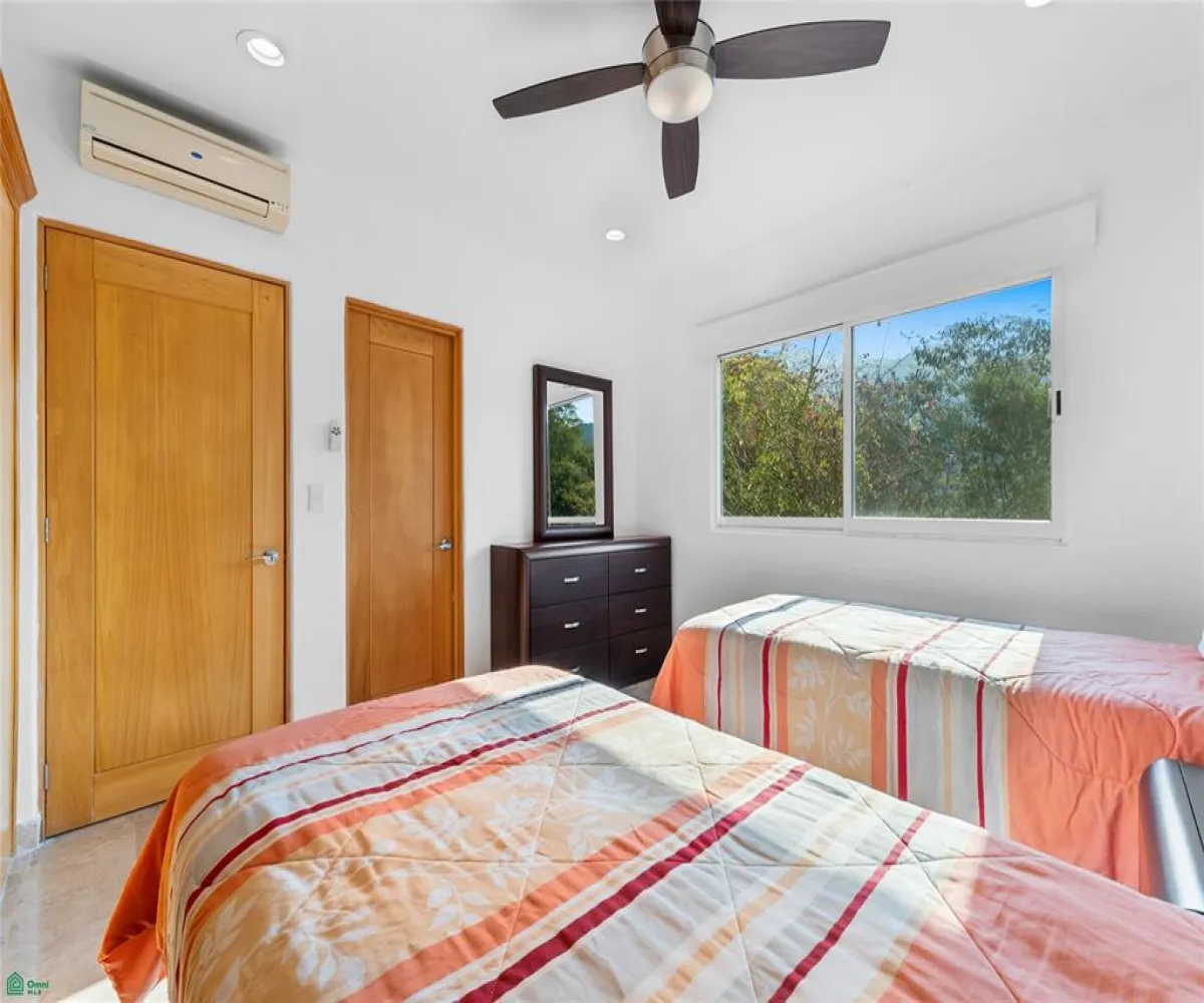 Departamento En Venta,El Cerro,Privada Allende 584, Puerto Vallarta, Jalisco 48304, 2 Habitaciones,2 Baños,Privada Allende,MX26004399M