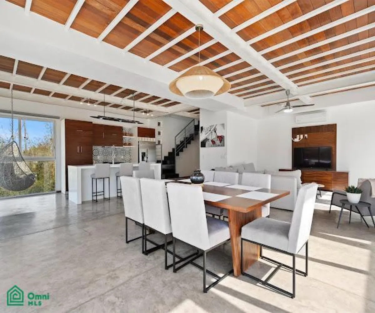 Departamento En Venta,Cerro,Calle Allende 605, Puerto Vallarta, Jalisco 48350, 3 Habitaciones,3 Baños,Calle Allende,MX26004436M