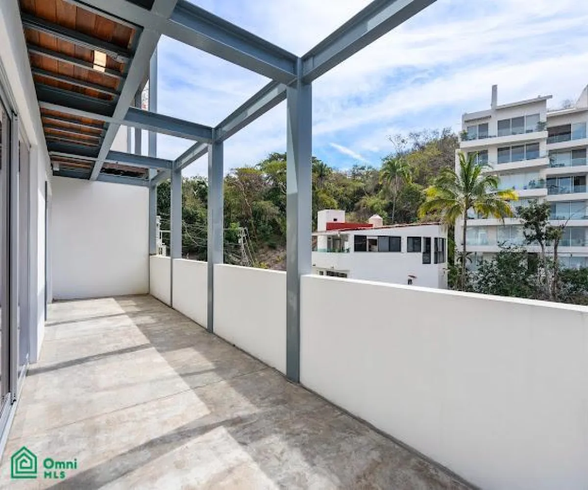 Departamento En Venta,Cerro,Calle Allende 605, Puerto Vallarta, Jalisco 48350, 3 Habitaciones,3 Baños,Calle Allende,MX26004436M