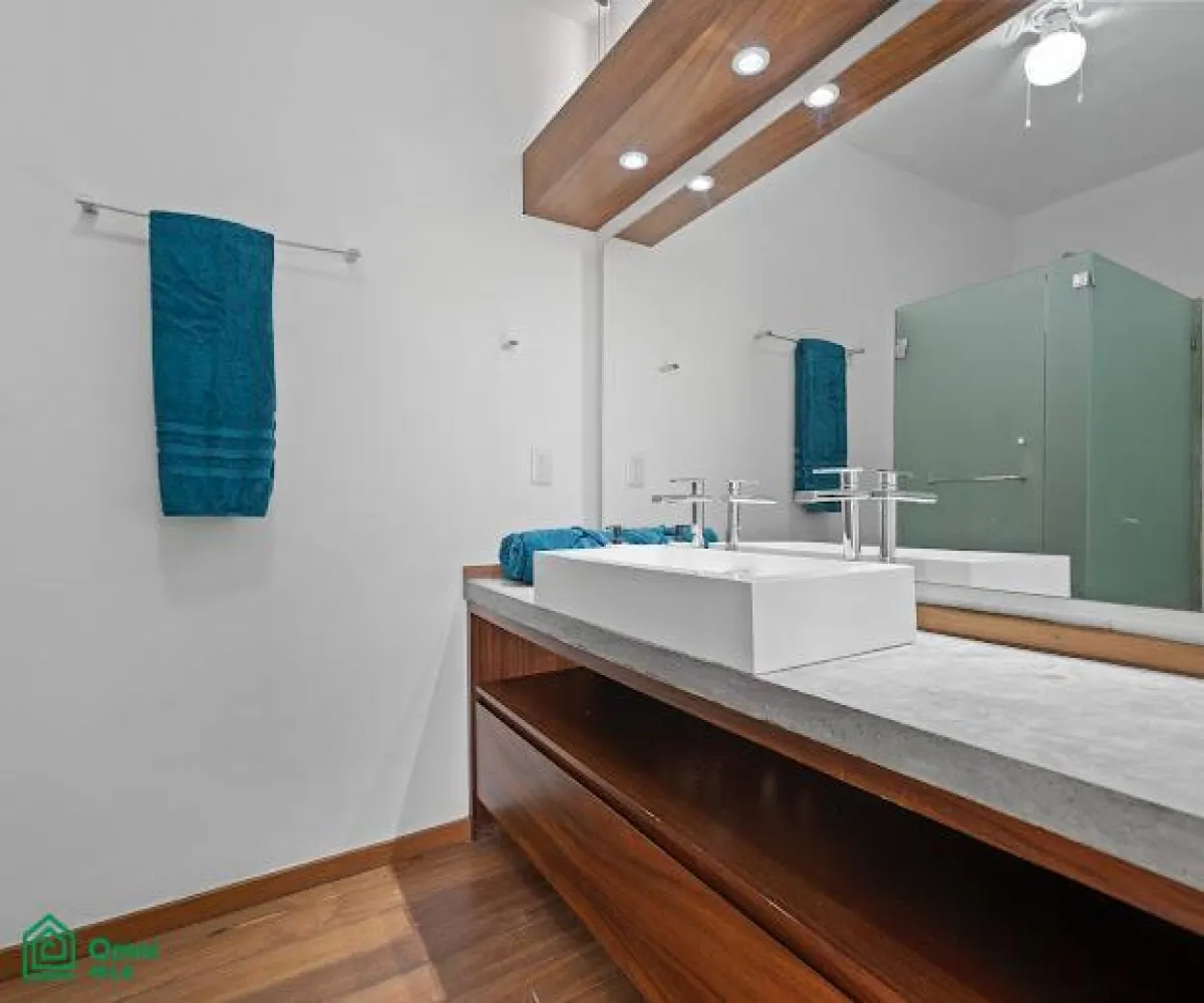 Departamento En Venta,Cerro,Calle Allende 605, Puerto Vallarta, Jalisco 48350, 3 Habitaciones,3 Baños,Calle Allende,MX26004436M