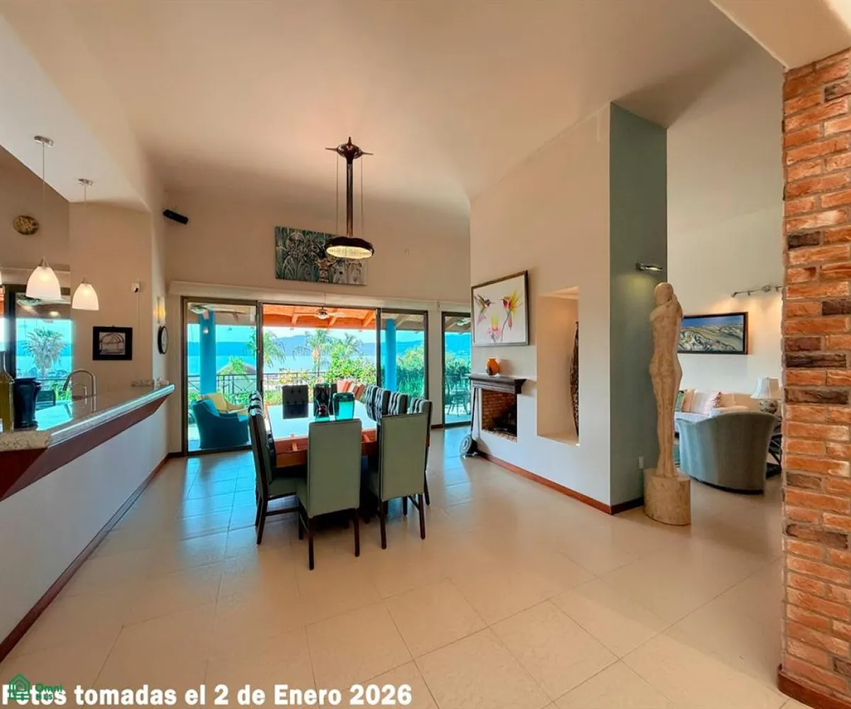 Casa En Venta,Chula Vista Norte,Av. La Paz 5, Chapala, Jalisco 45922, 4 Habitaciones,5 Baños,Av. La Paz,MX26005558M