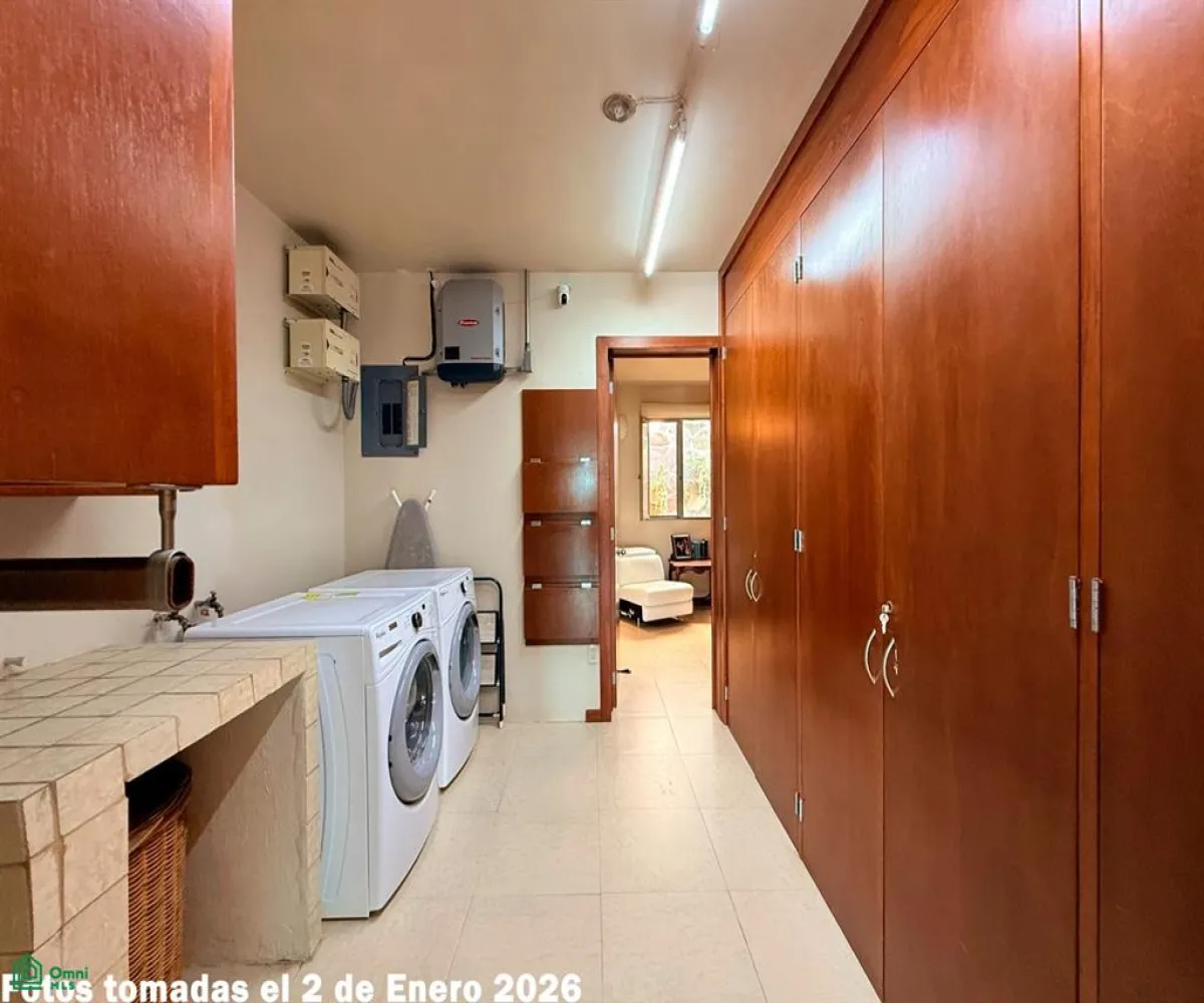 Casa En Venta,Chula Vista Norte,Av. La Paz 5, Chapala, Jalisco 45922, 4 Habitaciones,5 Baños,Av. La Paz,MX26005558M