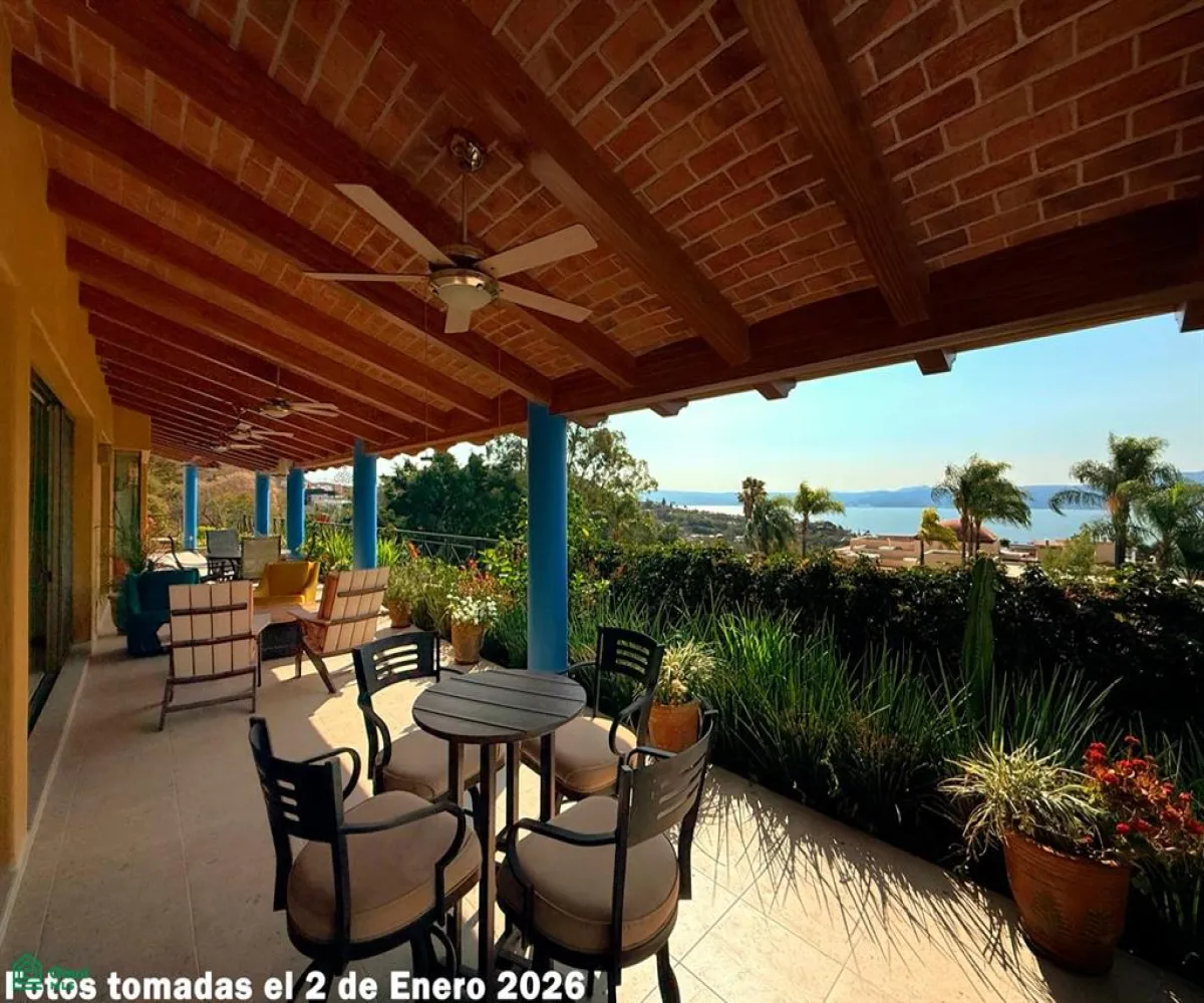 Casa En Venta,Chula Vista Norte,Av. La Paz 5, Chapala, Jalisco 45922, 4 Habitaciones,5 Baños,Av. La Paz,MX26005558M