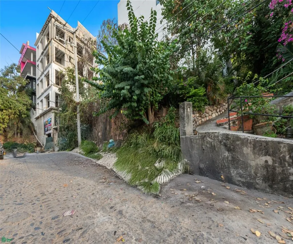 Terreno En Venta,Altavista,Calle Rodolfo Gomez 1, Puerto Vallarta, Jalisco 48380,Calle Rodolfo Gomez,MX26005572M