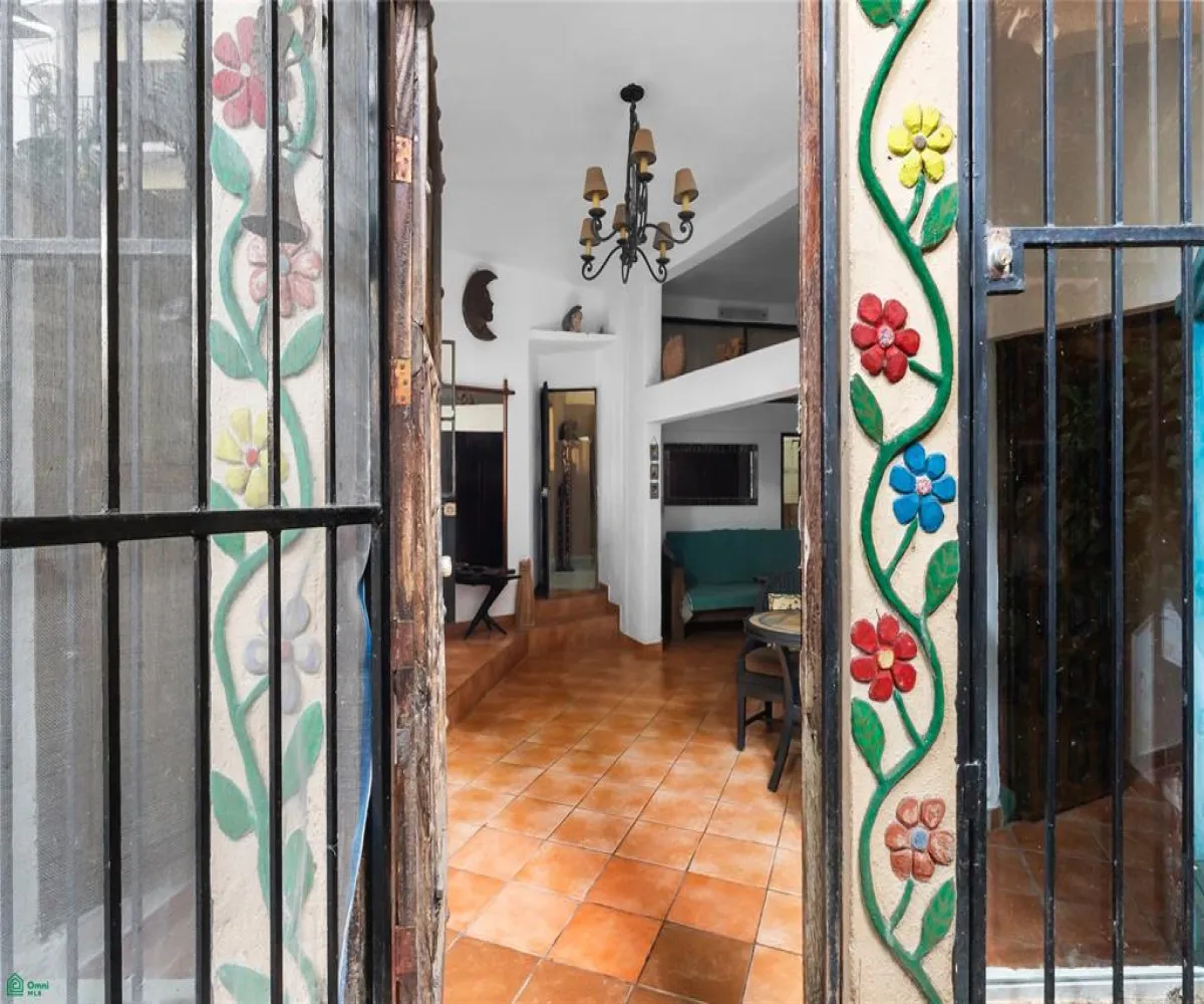 Casa En Venta,Altavista,Jacarandas 597, Puerto Vallarta, Jalisco 48380, 4 Habitaciones,2 Baños,Jacarandas,MX26005585M