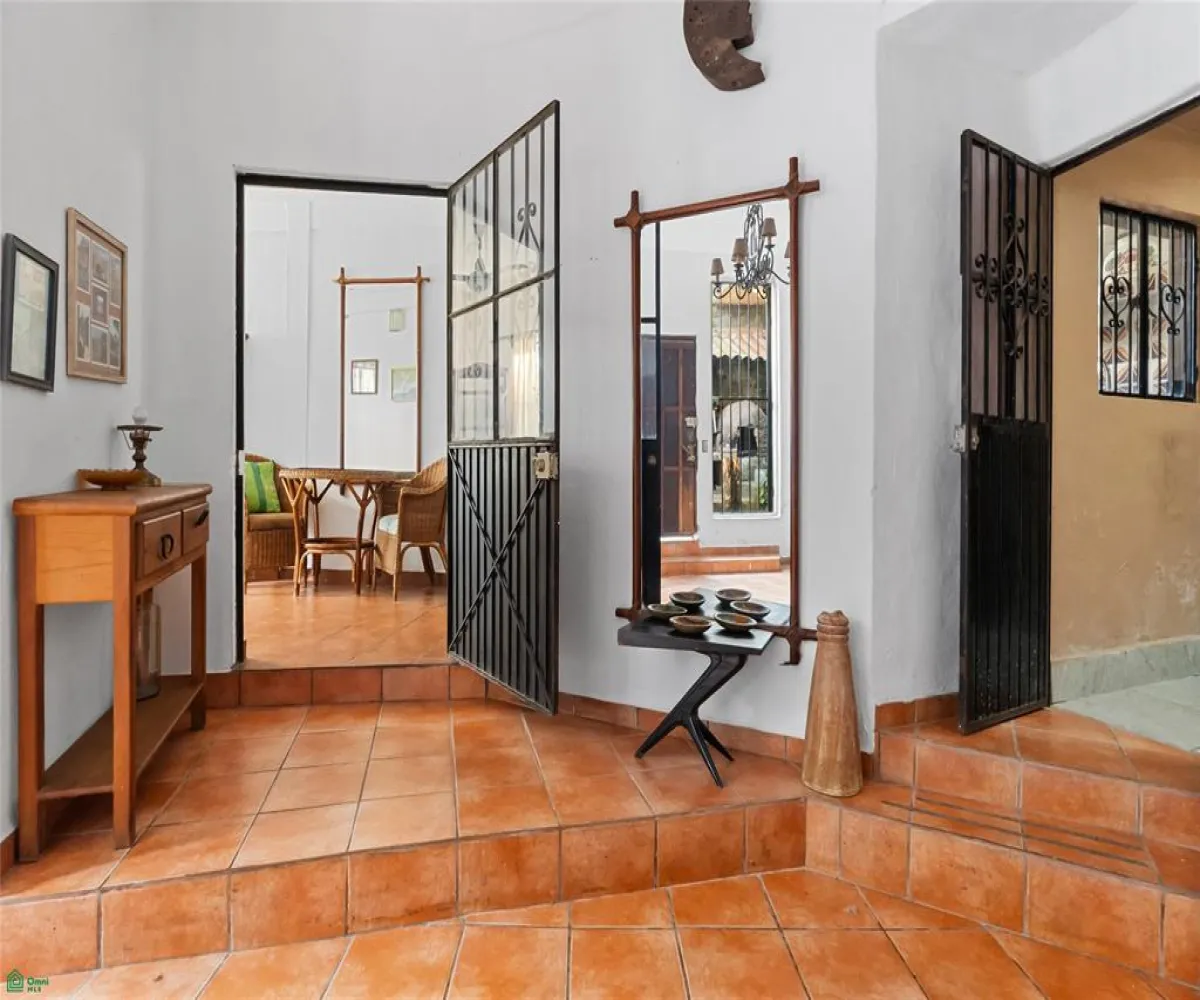 Casa En Venta,Altavista,Jacarandas 597, Puerto Vallarta, Jalisco 48380, 4 Habitaciones,2 Baños,Jacarandas,MX26005585M