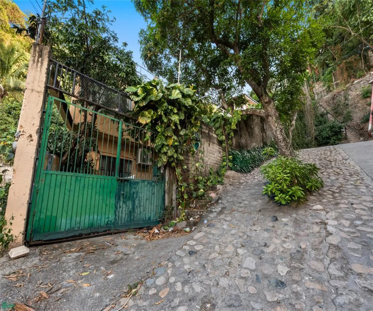 Casa En Venta,Altavista,Jacarandas 597, Puerto Vallarta, Jalisco 48380, 4 Habitaciones,2 Baños,Jacarandas,MX26005585M