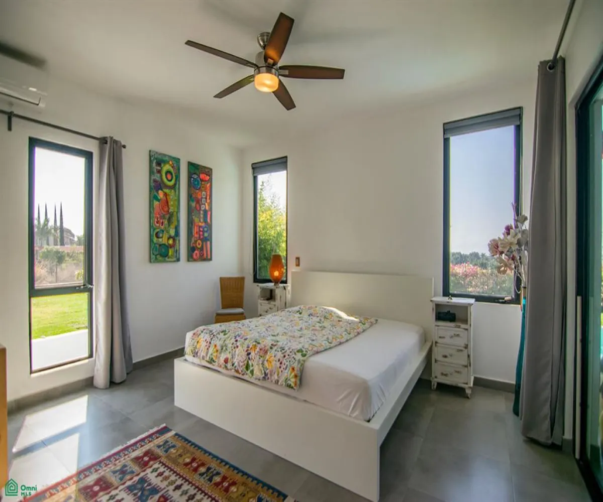 Departamento En Venta,San Nicolás de Ibarra,Glorieta 113, Chapala, Jalisco 45940, 3 Habitaciones,2 Baños,Glorieta,1,MX26005751M