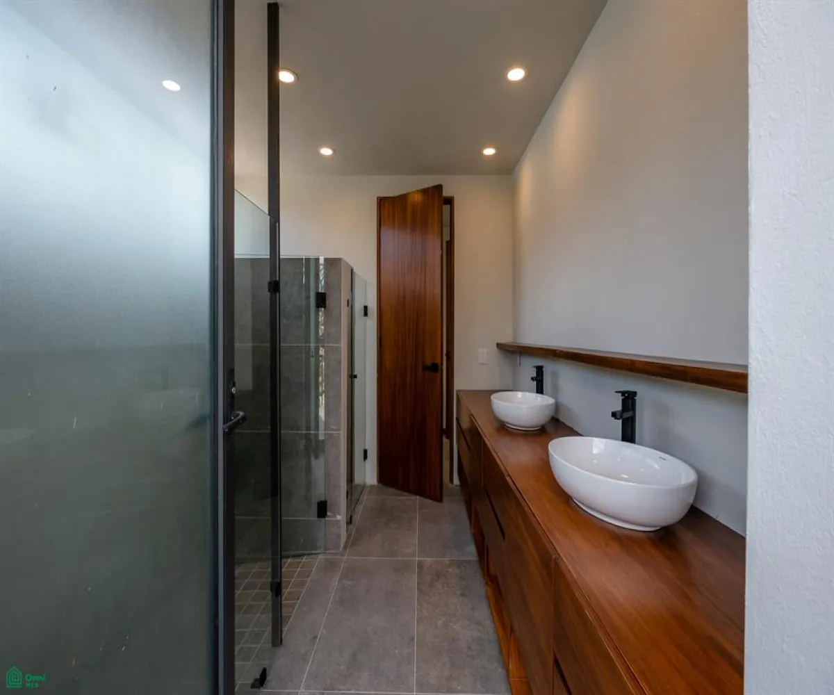 Casa En Venta,San Nicolas de Ibarra,Vista del Lago Oriente 62A, Chapala, Jalisco 45936, 5 Habitaciones,4 Baños,Vista del Lago Oriente,MX26005754M