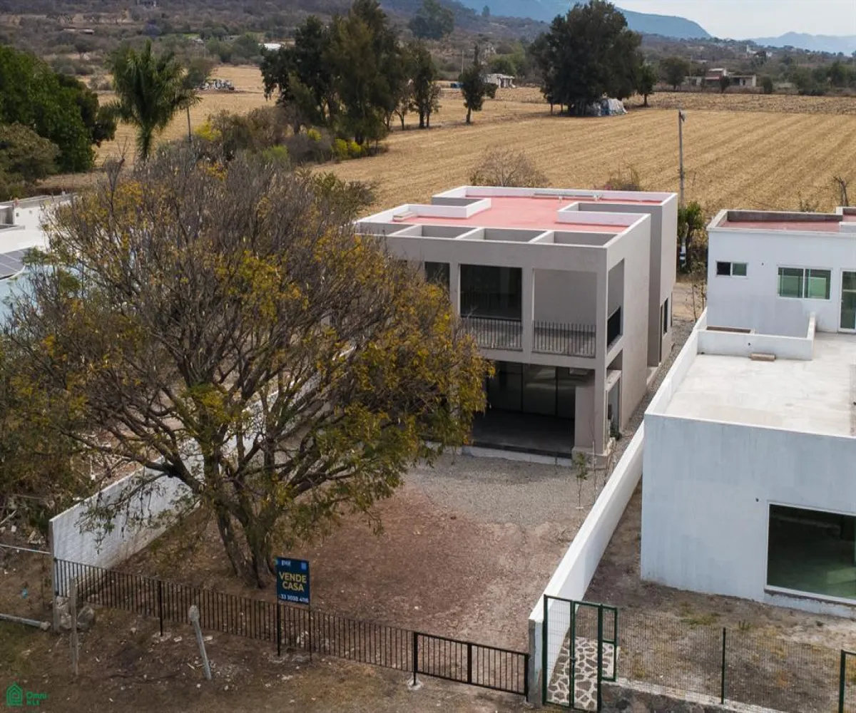 Casa En Venta,San Nicolas de Ibarra,Vista del Lago Oriente 62A, Chapala, Jalisco 45936, 5 Habitaciones,4 Baños,Vista del Lago Oriente,MX26005754M