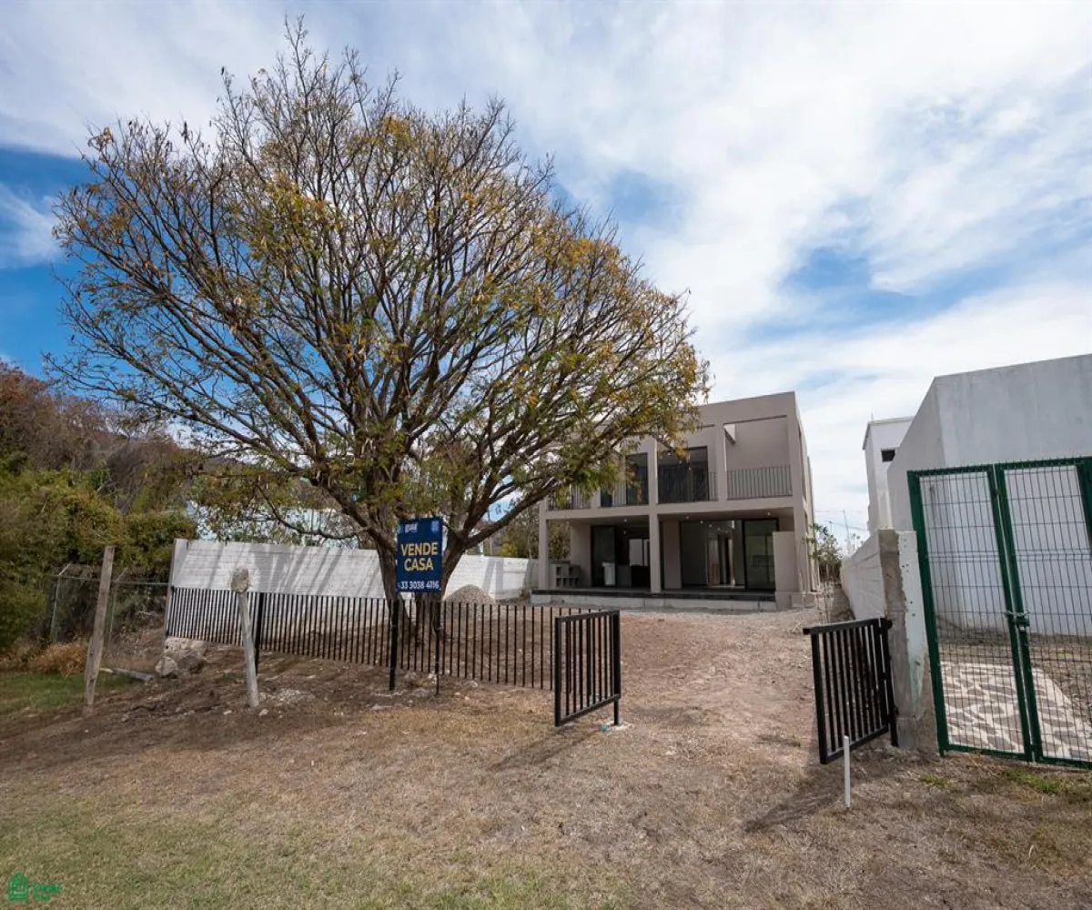 Casa En Venta,San Nicolas de Ibarra,Vista del Lago Oriente 62A, Chapala, Jalisco 45936, 5 Habitaciones,4 Baños,Vista del Lago Oriente,MX26005754M