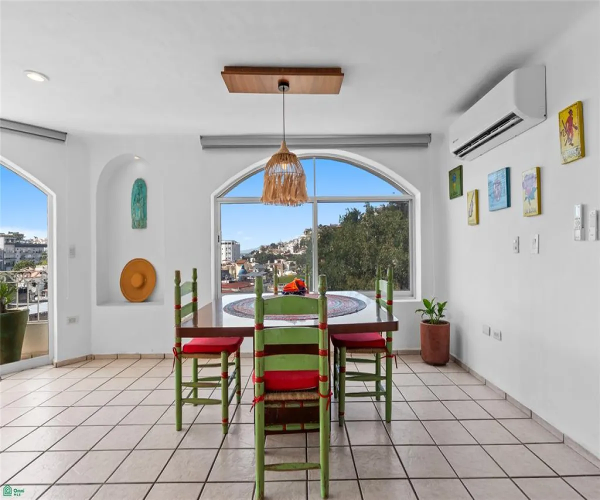 Departamento En Venta,Emiliano Zapata,Basilio Badillo 511, Puerto Vallarta, Jalisco 48380, 2 Habitaciones,2 Baños,Basilio Badillo,MX26005756M