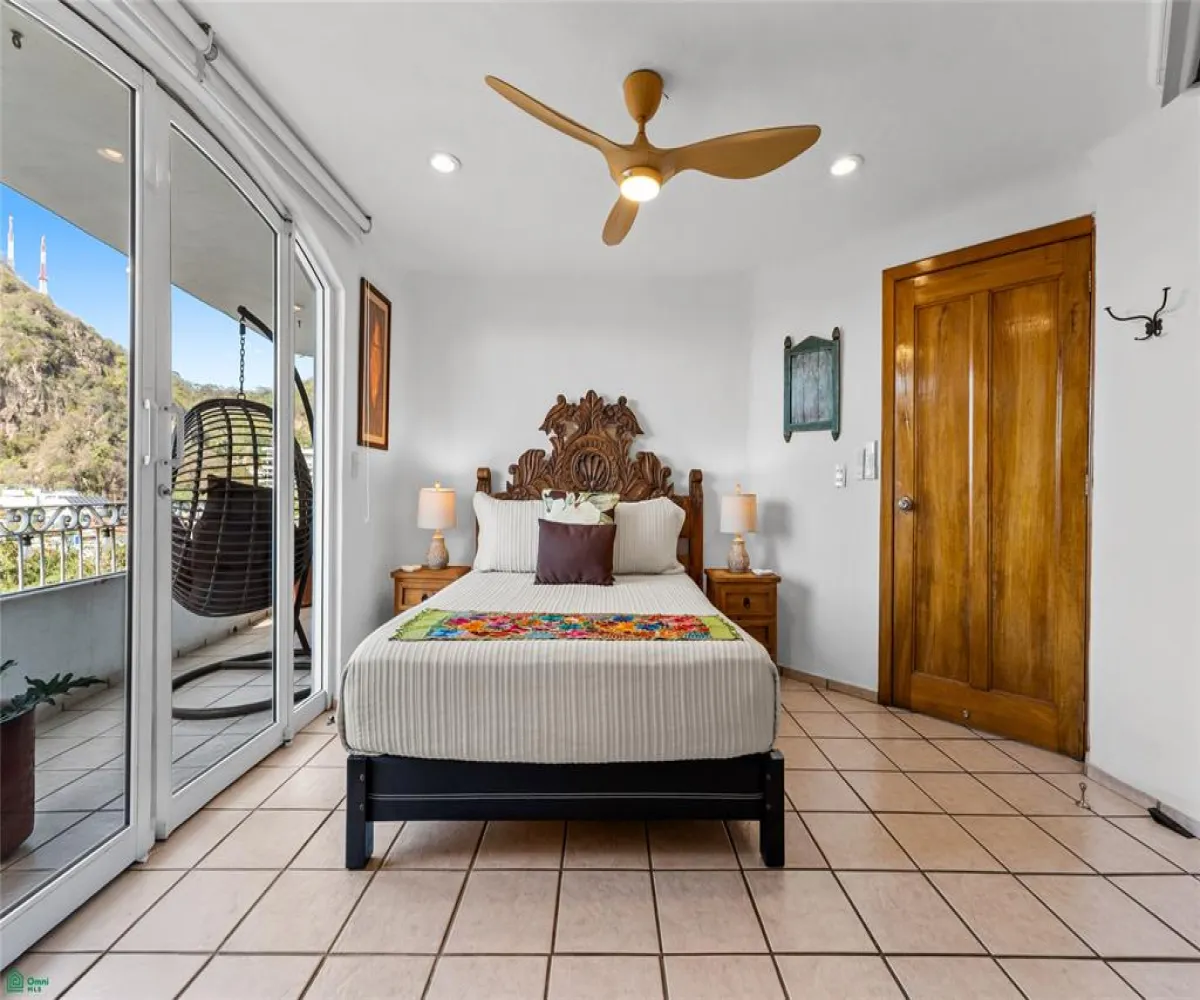 Departamento En Venta,Emiliano Zapata,Basilio Badillo 511, Puerto Vallarta, Jalisco 48380, 2 Habitaciones,2 Baños,Basilio Badillo,MX26005756M