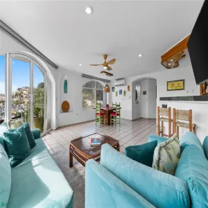 Departamento En Venta,Emiliano Zapata,Basilio Badillo 511, Puerto Vallarta, Jalisco 48380, 2 Habitaciones,2 Baños,Basilio Badillo,MX26005756M