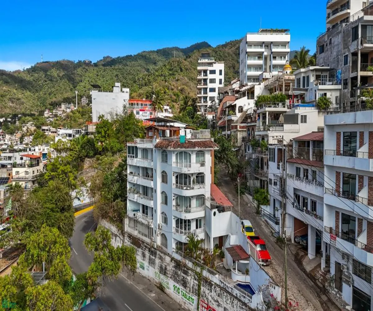 Departamento En Venta,Emiliano Zapata,Basilio Badillo 511, Puerto Vallarta, Jalisco 48380, 2 Habitaciones,2 Baños,Basilio Badillo,MX26005756M