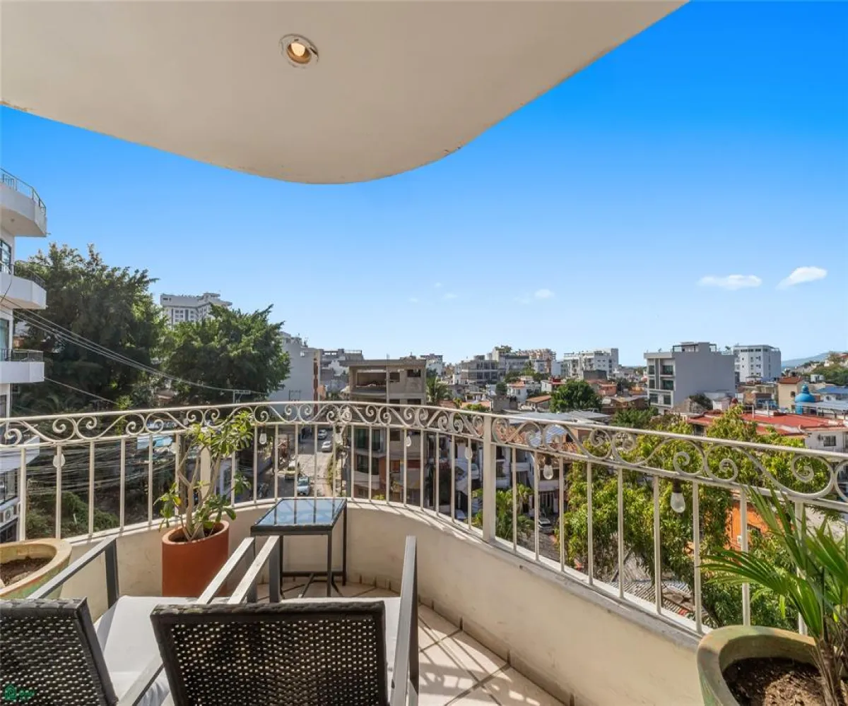 Departamento En Venta,Emiliano Zapata,Basilio Badillo 511, Puerto Vallarta, Jalisco 48380, 2 Habitaciones,2 Baños,Basilio Badillo,MX26005756M