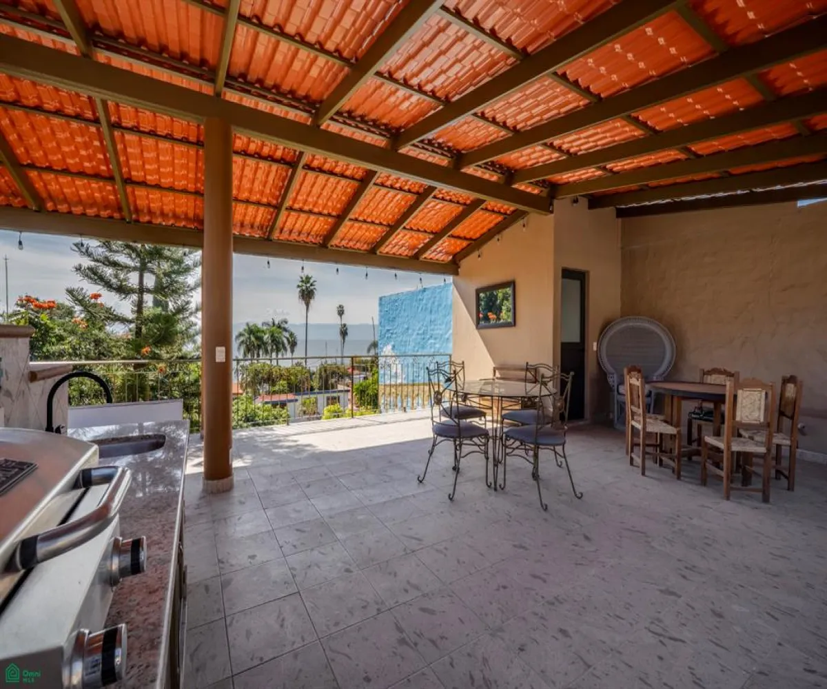 Casa En Venta,Chapala Centro,Hidalgo 292, Chapala, Jalisco 45900, 3 Habitaciones,3 Baños,Hidalgo,MX26006015M