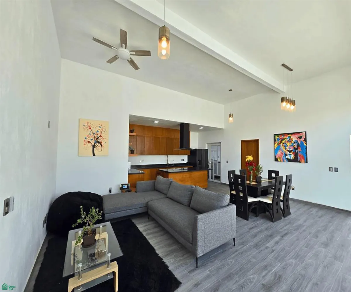 Casa En Venta,Las Redes,Avenida Los Lirios 17A, Chapala, Jalisco 45900, 3 Habitaciones,2 Baños,Avenida Los Lirios,MX26006045M