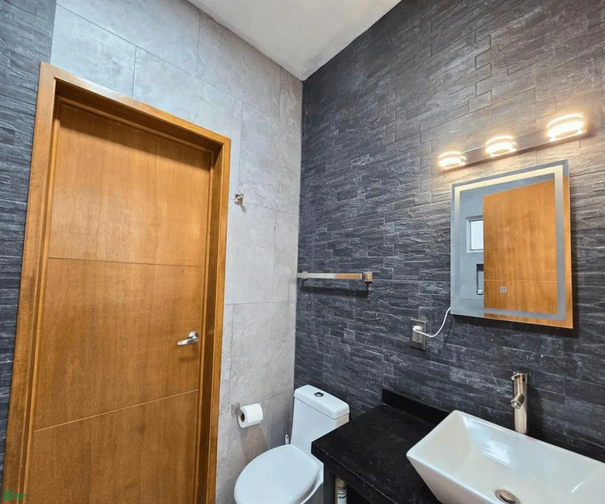 Casa En Venta,Las Redes,Avenida Los Lirios 17A, Chapala, Jalisco 45900, 3 Habitaciones,2 Baños,Avenida Los Lirios,MX26006045M