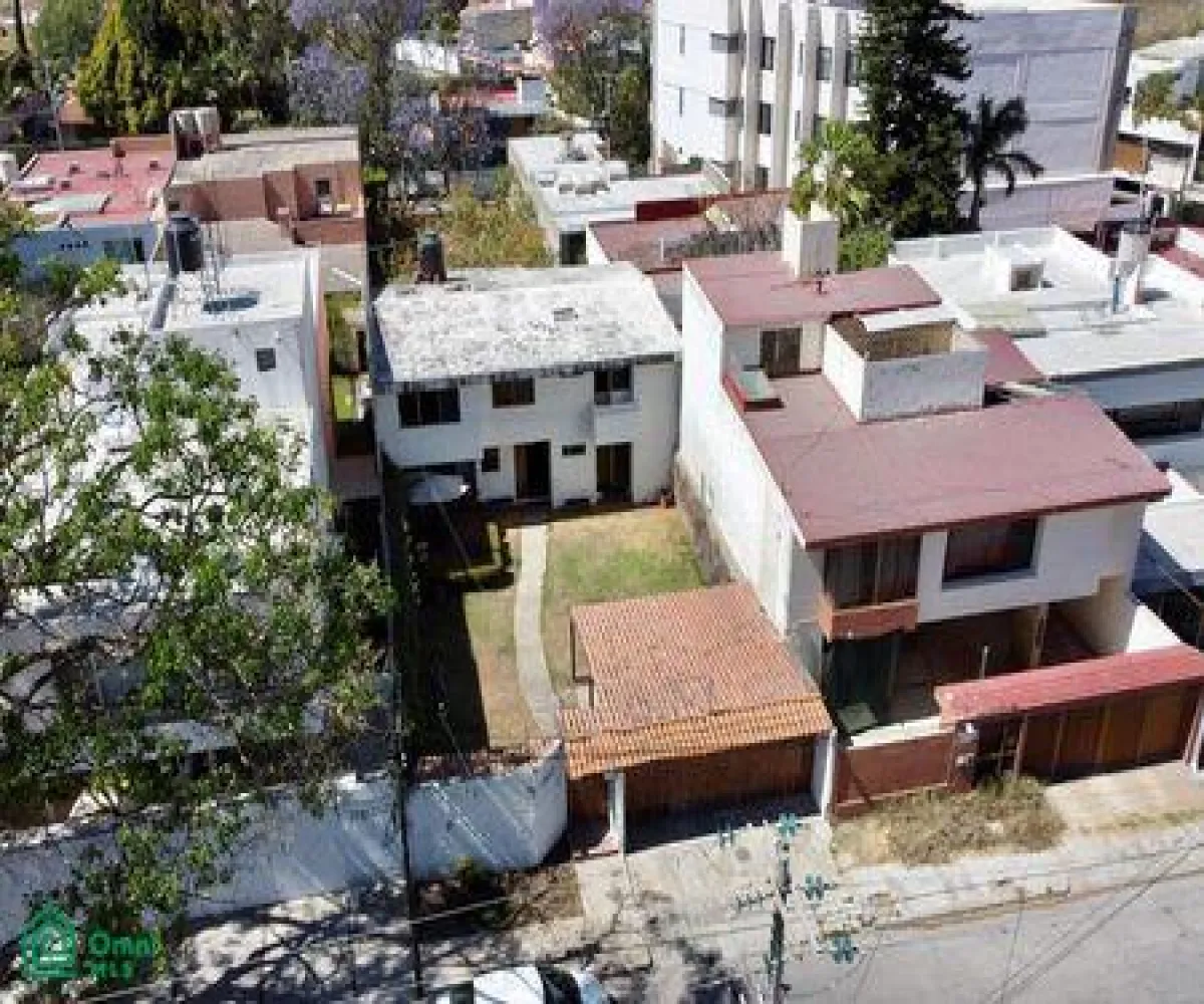 Casa En Venta,Italia Providencia,Barranquilla 2872, Guadalajara, Jalisco 44660, 3 Habitaciones,4 Baños,Barranquilla,MX26006202M