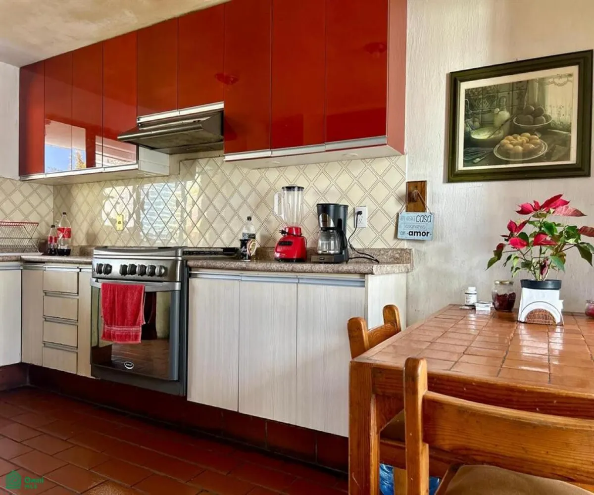 Casa En Venta,Italia Providencia,Barranquilla 2872, Guadalajara, Jalisco 44660, 3 Habitaciones,4 Baños,Barranquilla,MX26006202M