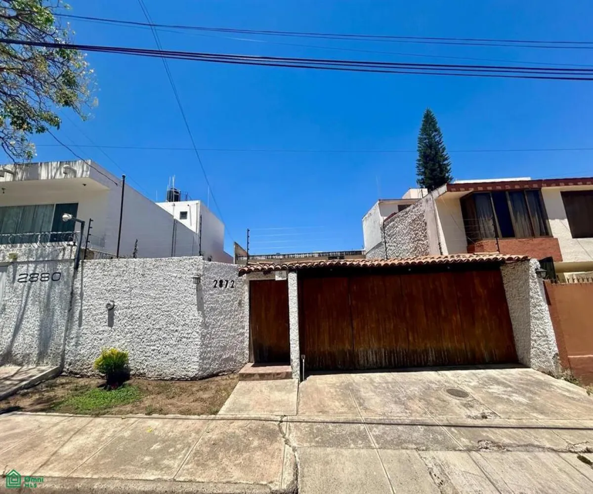 Casa En Venta,Italia Providencia,Barranquilla 2872, Guadalajara, Jalisco 44660, 3 Habitaciones,4 Baños,Barranquilla,MX26006202M