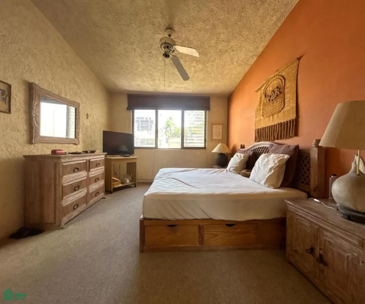 Casa En Venta,Italia Providencia,Barranquilla 2872, Guadalajara, Jalisco 44660, 3 Habitaciones,4 Baños,Barranquilla,MX26006202M