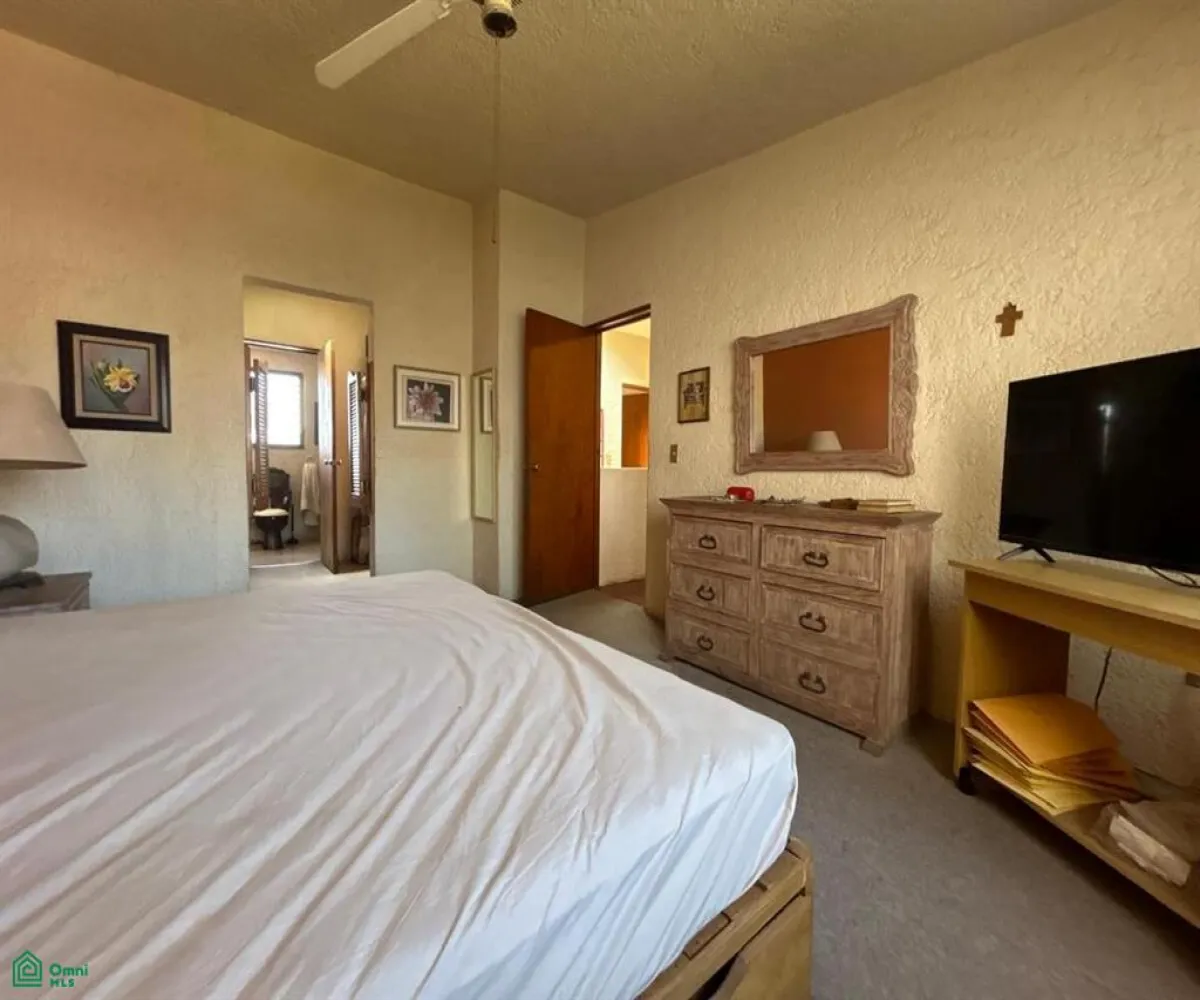 Casa En Venta,Italia Providencia,Barranquilla 2872, Guadalajara, Jalisco 44660, 3 Habitaciones,4 Baños,Barranquilla,MX26006202M