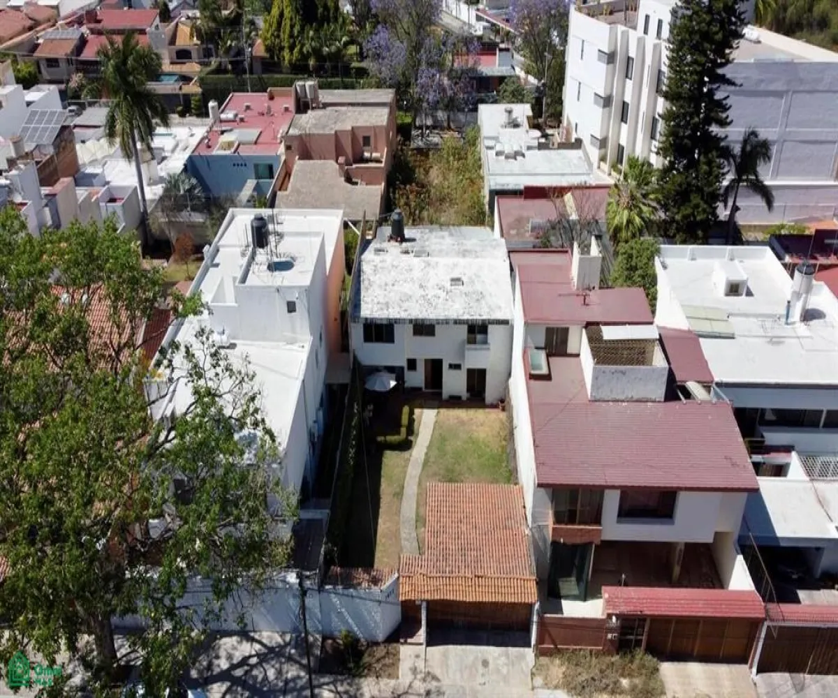 Casa En Venta,Italia Providencia,Barranquilla 2872, Guadalajara, Jalisco 44660, 3 Habitaciones,4 Baños,Barranquilla,MX26006202M