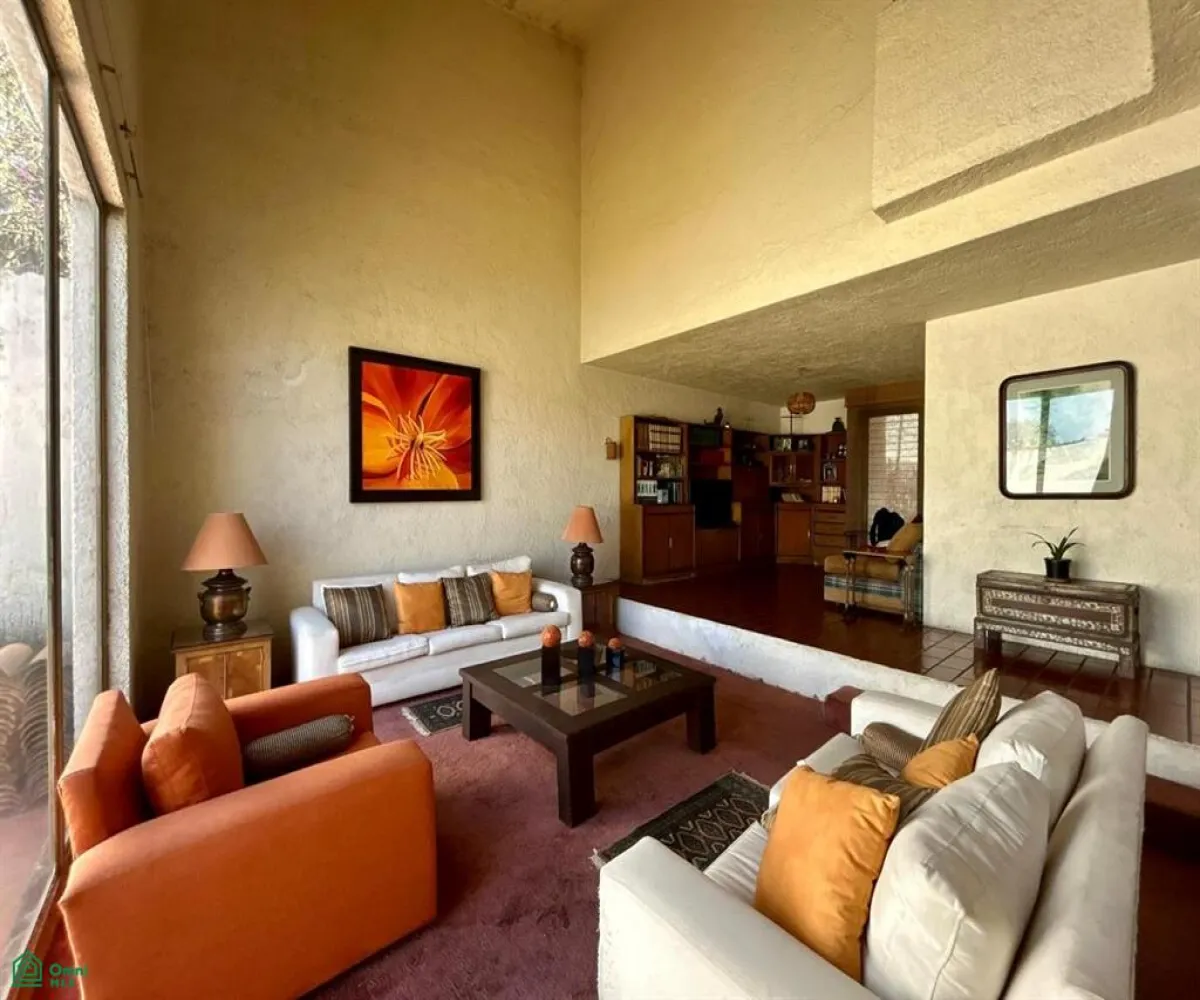 Casa En Venta,Italia Providencia,Barranquilla 2872, Guadalajara, Jalisco 44660, 3 Habitaciones,4 Baños,Barranquilla,MX26006202M