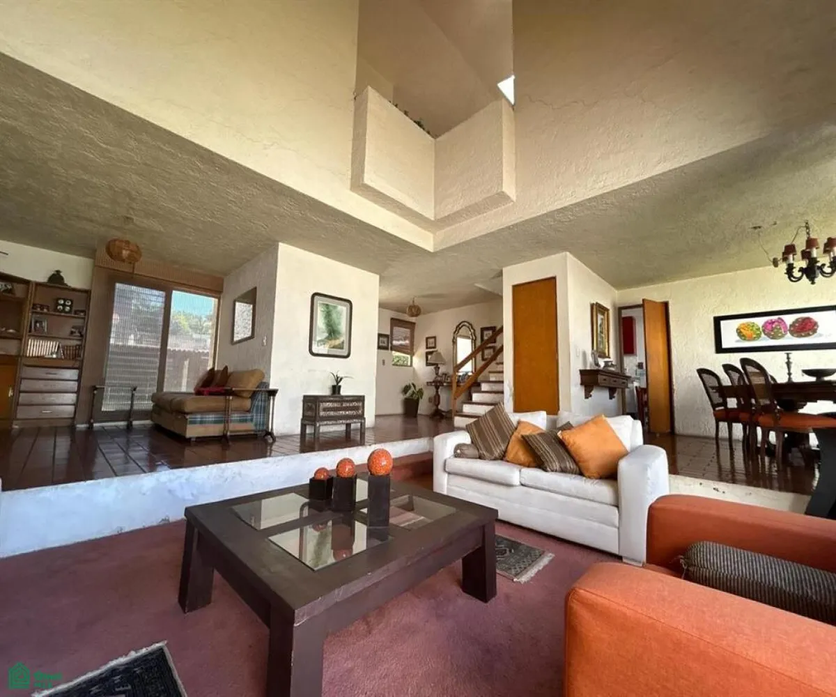 Casa En Venta,Italia Providencia,Barranquilla 2872, Guadalajara, Jalisco 44660, 3 Habitaciones,4 Baños,Barranquilla,MX26006202M