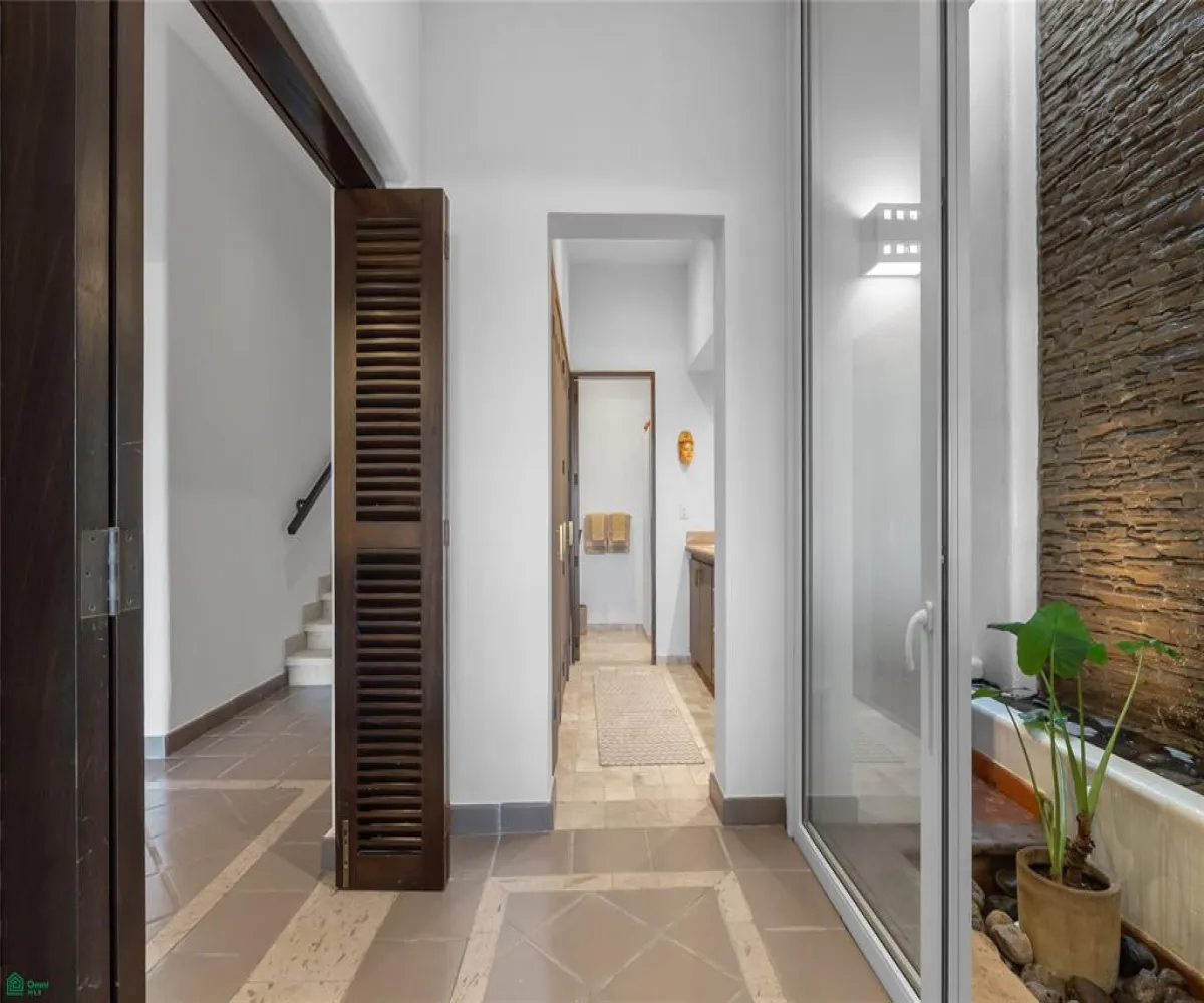 Casa En Venta,Amapas,Gardenias 277 C, Puerto Vallarta, Jalisco 48399, 4 Habitaciones,3 Baños,Gardenias,MX26006273M