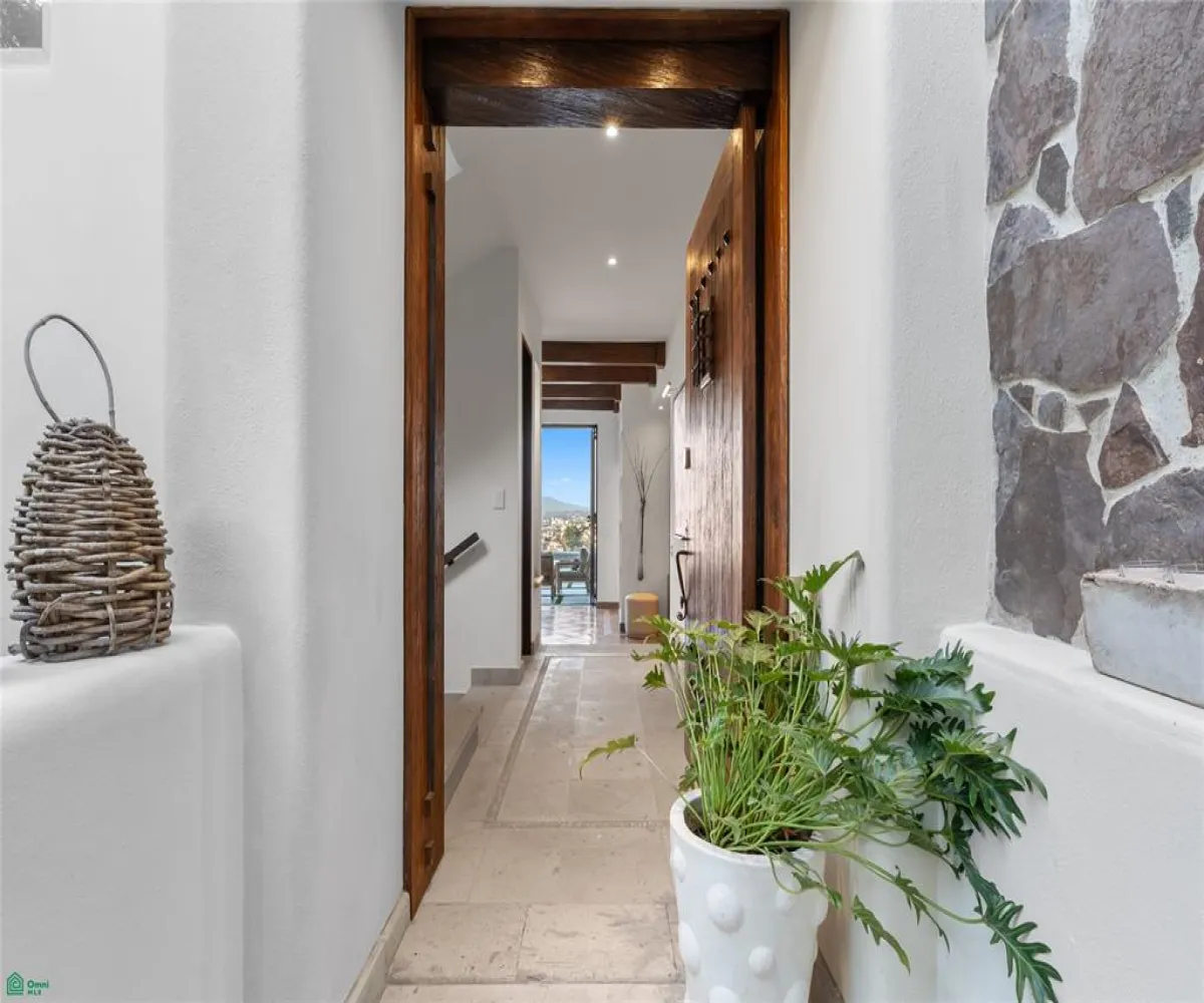 Casa En Venta,Amapas,Gardenias 277 C, Puerto Vallarta, Jalisco 48399, 4 Habitaciones,3 Baños,Gardenias,MX26006273M