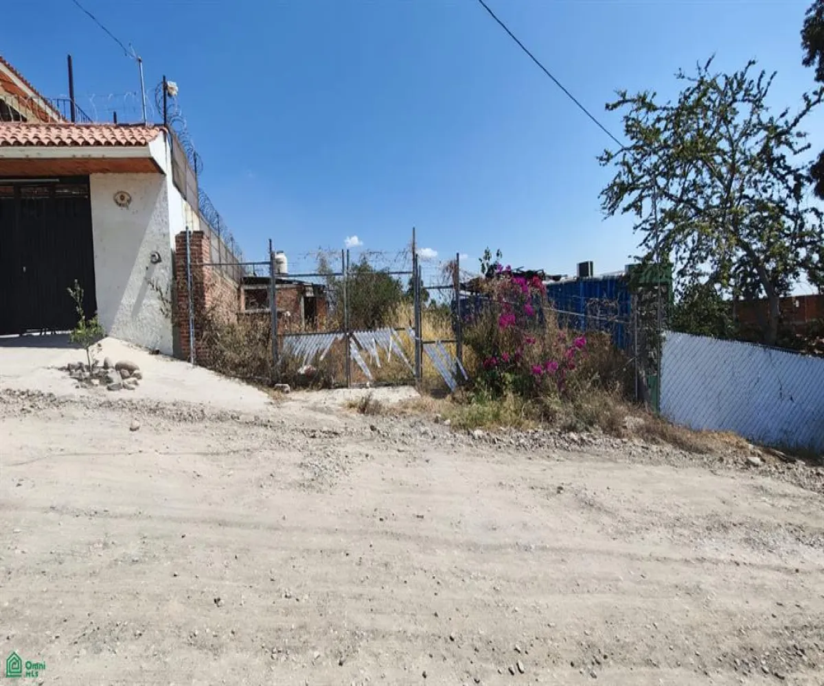 Terreno En Venta,Hacienda La Labor,Camino al Ceinjure 30, Chapala, Jalisco 45900,Camino al Ceinjure,MX26006274M