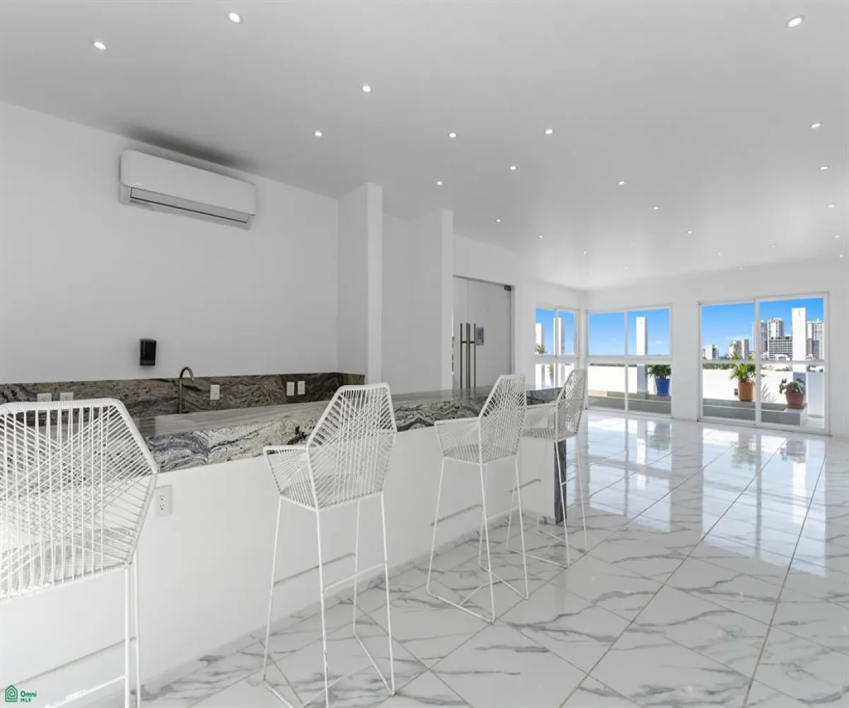 Departamento En Venta,Versalles,Palm Spring 319, Puerto Vallarta, Jalisco 48310, 2 Habitaciones,2 Baños,Palm Spring,MX26006456M