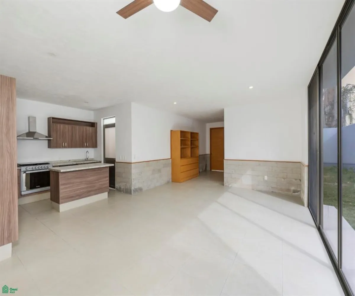 Casa En Venta,Riberas del Pilar,Paseo del Lago 195, Chapala, Jalisco 45906, 2 Habitaciones,2 Baños,Paseo del Lago,MX26006631M