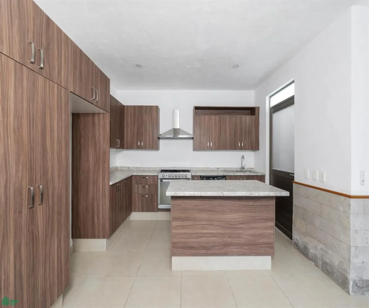 Casa En Venta,Riberas del Pilar,Paseo del Lago 195, Chapala, Jalisco 45906, 2 Habitaciones,2 Baños,Paseo del Lago,MX26006631M