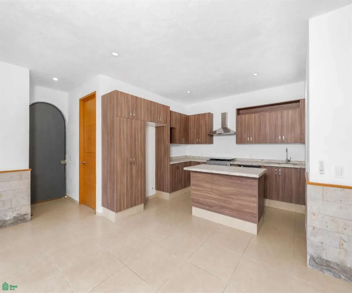 Casa En Venta,Riberas del Pilar,Paseo del Lago 195, Chapala, Jalisco 45906, 2 Habitaciones,2 Baños,Paseo del Lago,MX26006631M