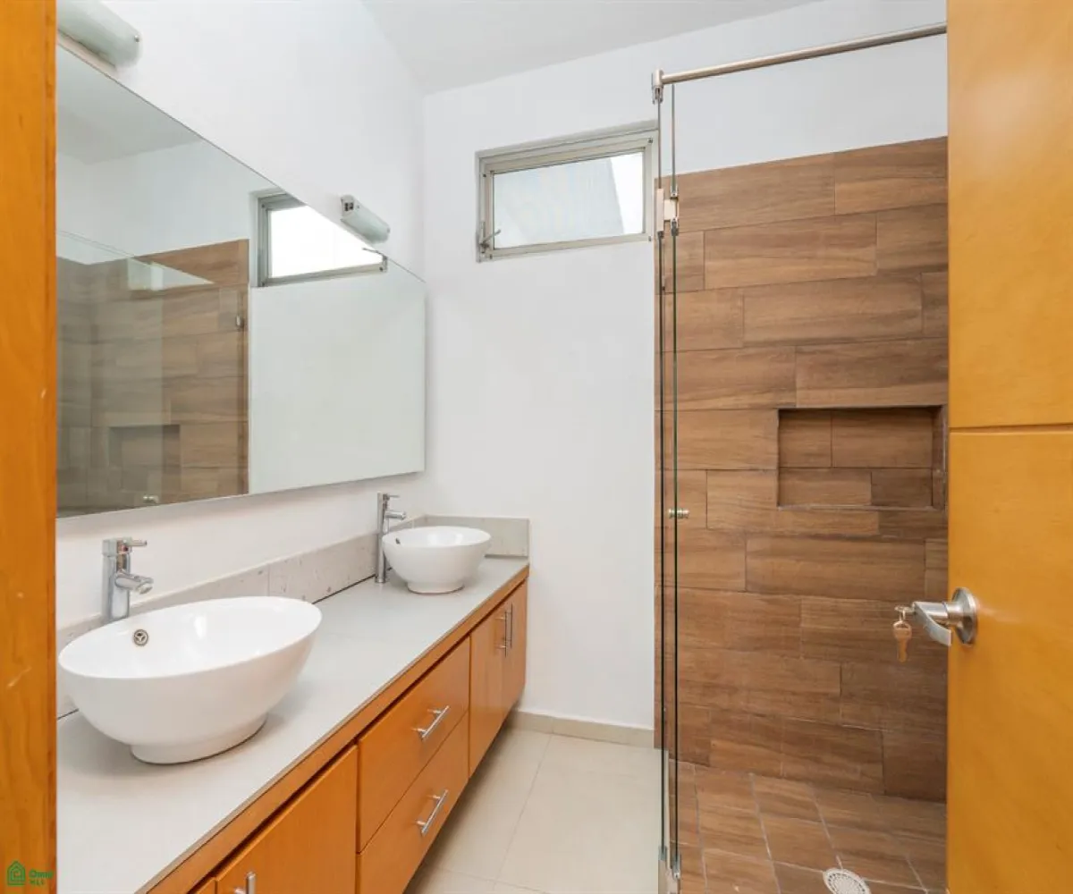 Casa En Venta,Riberas del Pilar,Paseo del Lago 195, Chapala, Jalisco 45906, 2 Habitaciones,2 Baños,Paseo del Lago,MX26006631M